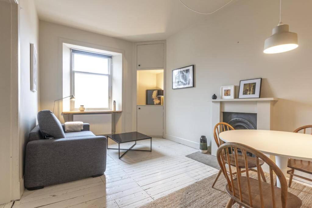 The Perfect Home On Royal Mile 에든버러 외부 사진